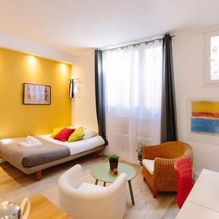 Lulu, Le Studio Du Chateau Apartment Nantes Luaran gambar