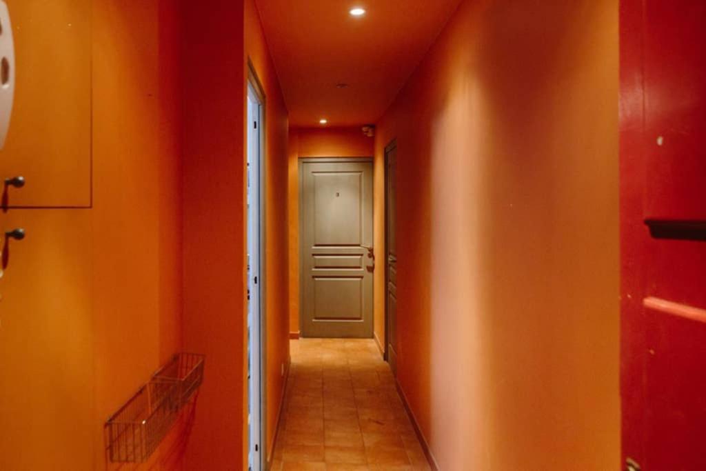 Lulu, Le Studio Du Chateau Apartment Nantes Luaran gambar